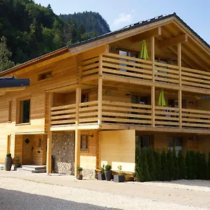  Apartment Leos Alpenchalet - Inclusive Sommer Bergbahnticket Und E-auto Ladestation